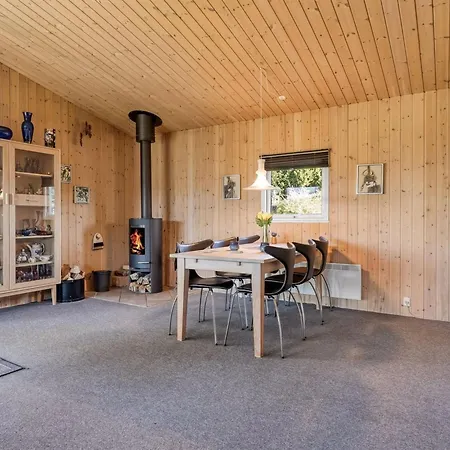 Fabian - 300m From The Sea By Interhome *