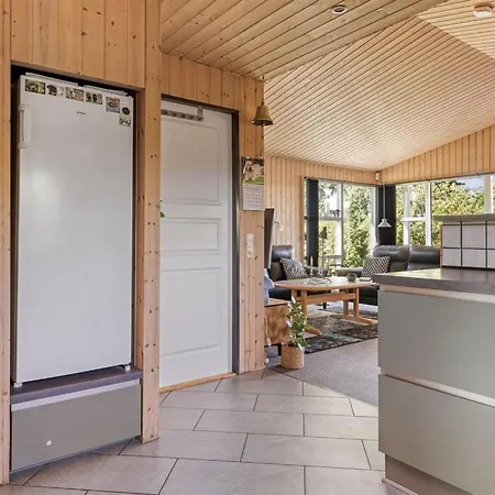 Fabian - 300m From The Sea By Interhome *
